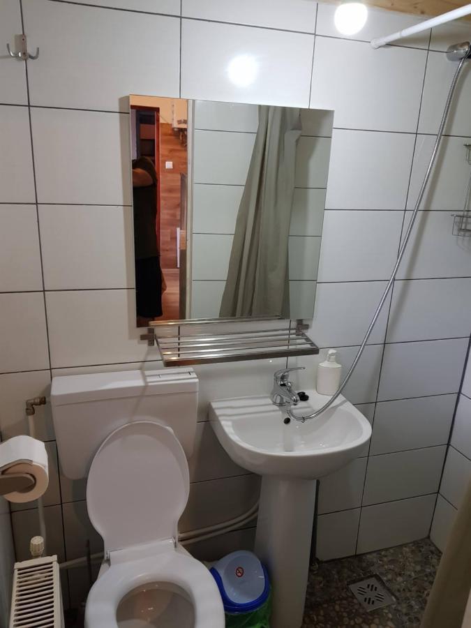 Hompot Accommodation Дева Экстерьер фото