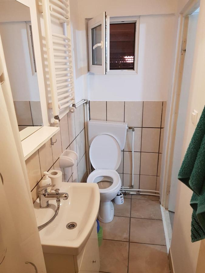 Hompot Accommodation Дева Экстерьер фото