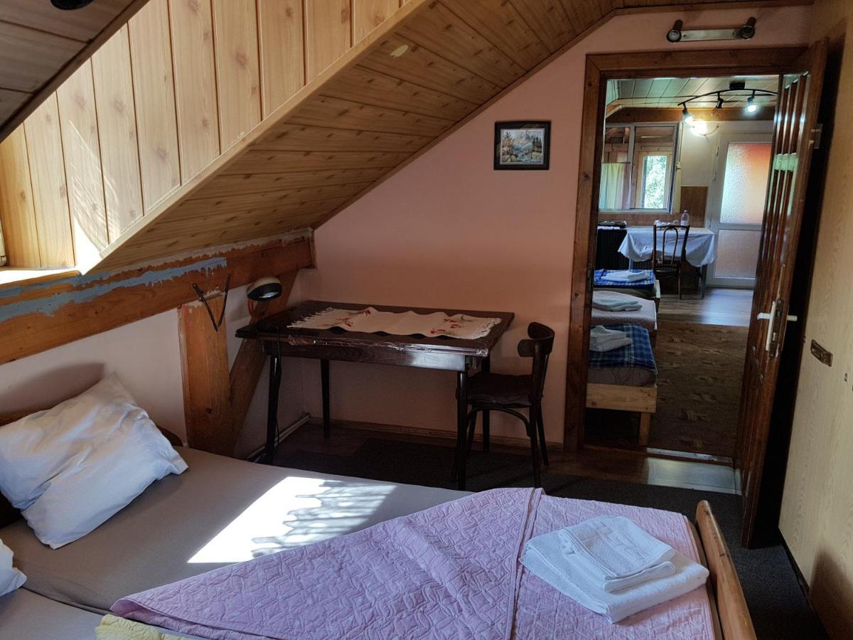 Hompot Accommodation Дева Экстерьер фото