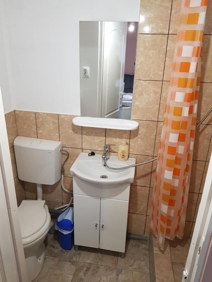 Hompot Accommodation Дева Экстерьер фото